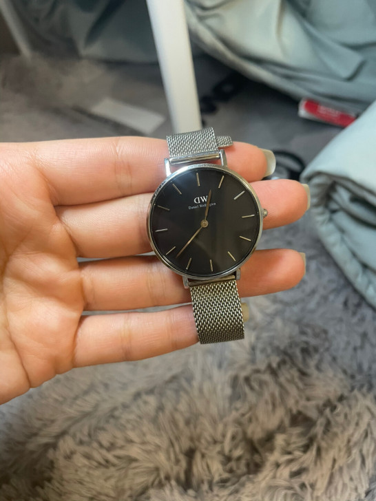 dw手表 使用痕迹看图尽量拍到最清楚了