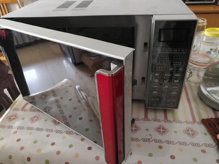 格兰仕微波炉