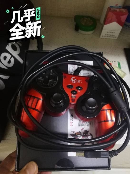 北通手柄红蜘蛛！灵敏度高！才用了一个星期！...