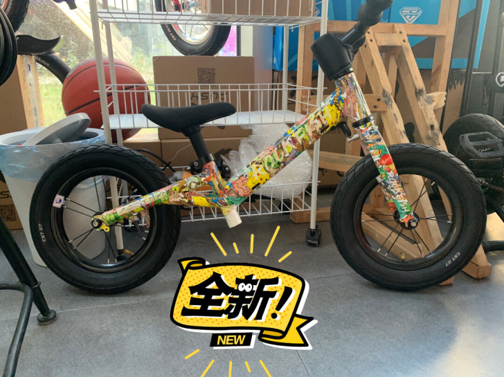 儿童12寸滑步车 平衡车 学步车 全新样车