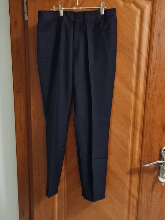 女士西裤,定做的。腰围40,臀围50,裤长...