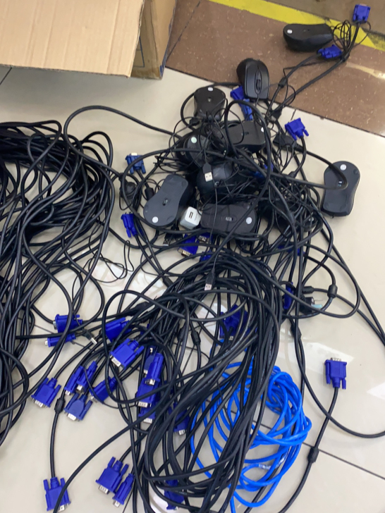 VGA线 电源线 键盘鼠标批发处理