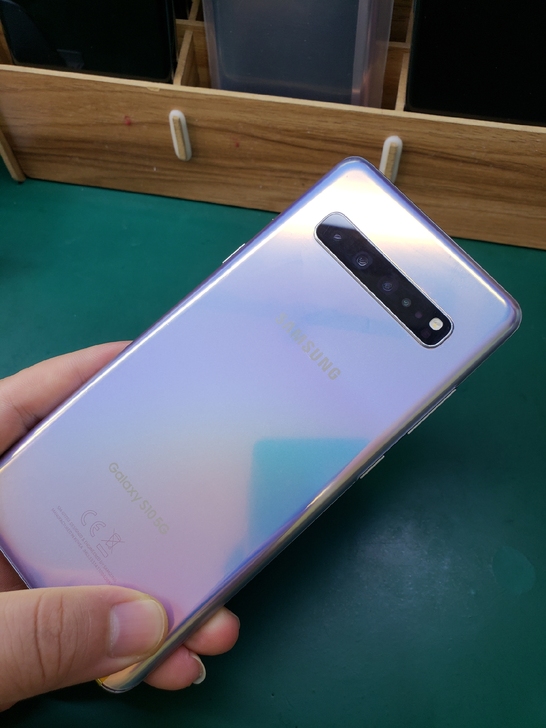 三星s10 5G 美版 256G 完美屏幕...