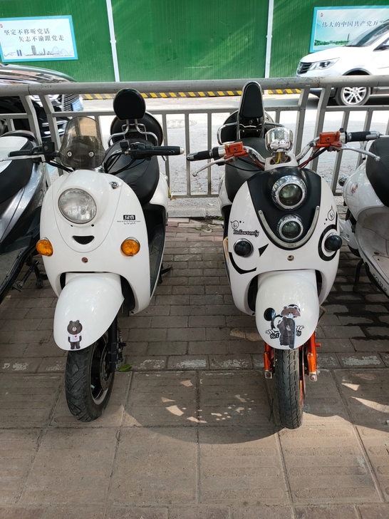 二手电动电瓶车九成新，雅迪爱玛电动车二手电...