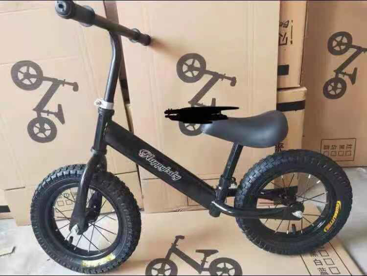 全新未拆封儿童平衡车无脚踏包邮