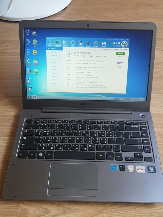 三星超薄便携笔记本电脑
