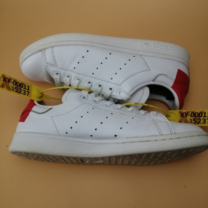 【已验货】40码正品阿迪达斯三叶草板鞋