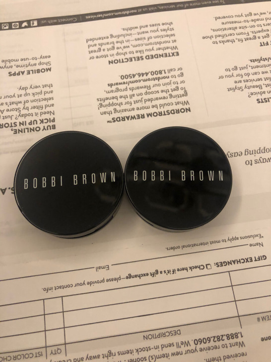 Bobbi Brown芭比布朗飞霞修容粉饼...