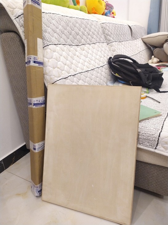 全新的,一块画板60*45和一卷油画布10...