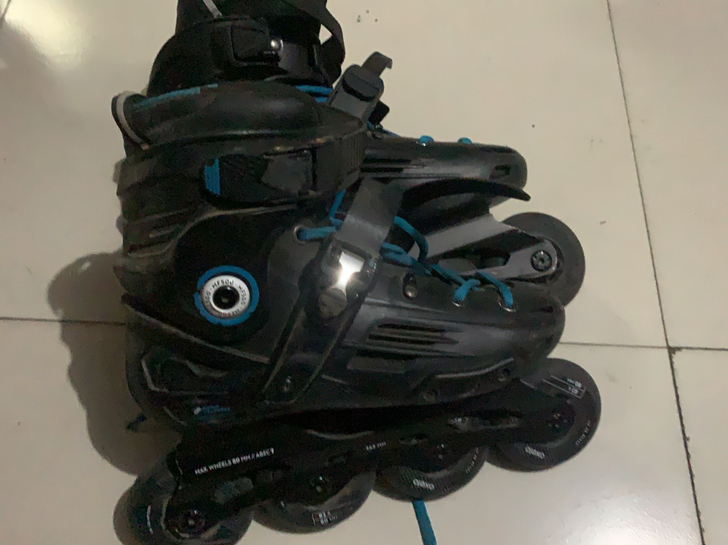 两双,轮滑,不需要了