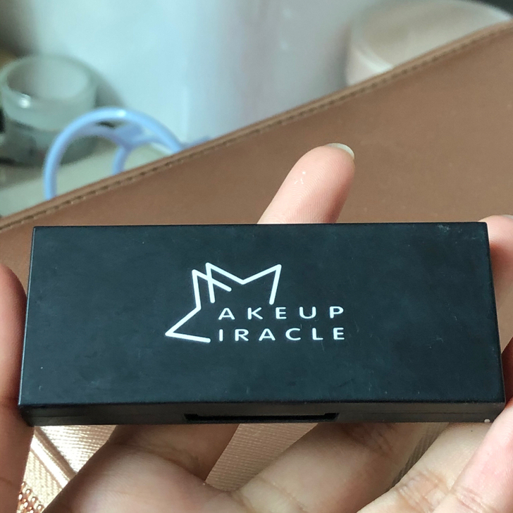 make up眉粉