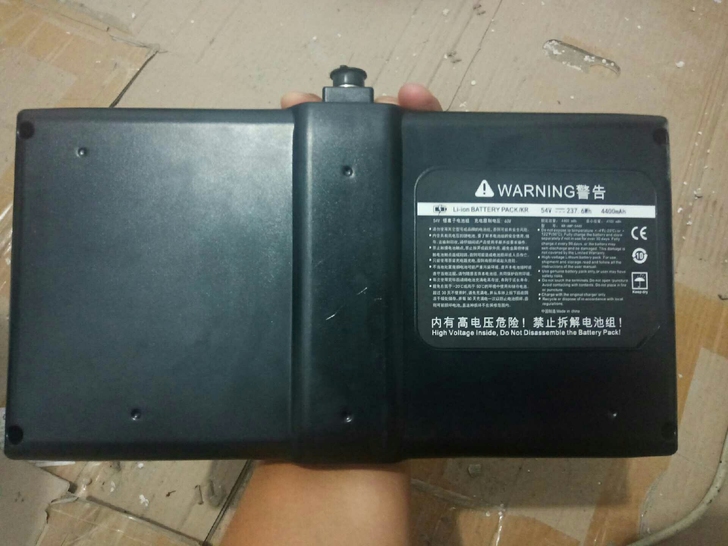小米平衡车，电池，非原装，几乎全新