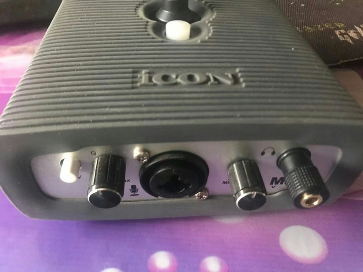 艾肯三代声卡一直闲置便宜出售出不退怕掉包，...