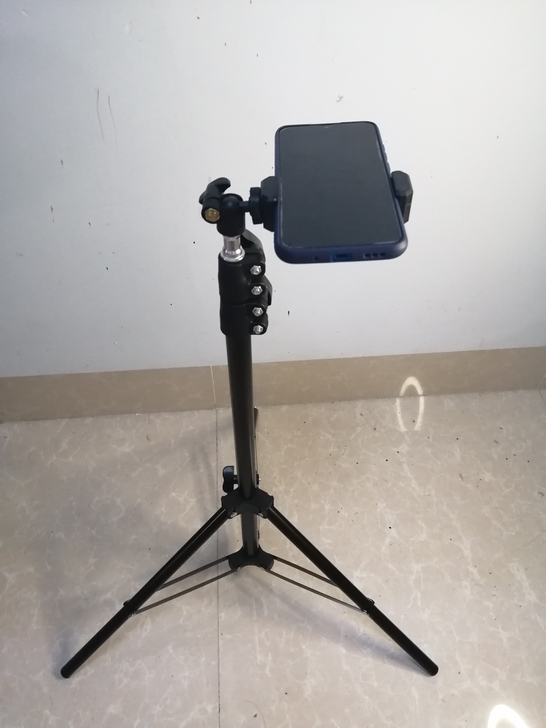 转让闲置1.7米直播支架自己用不了那么多便...