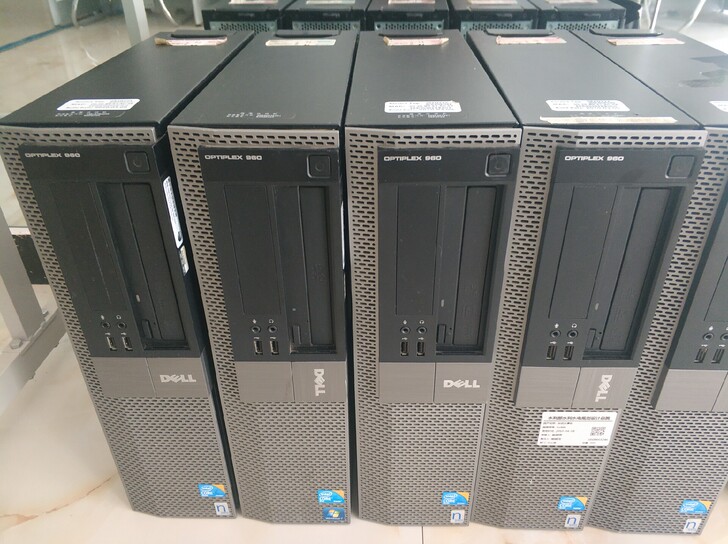 原装戴尔品牌主机，非组装机