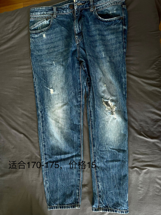 男破洞牛仔裤,价格25包邮,