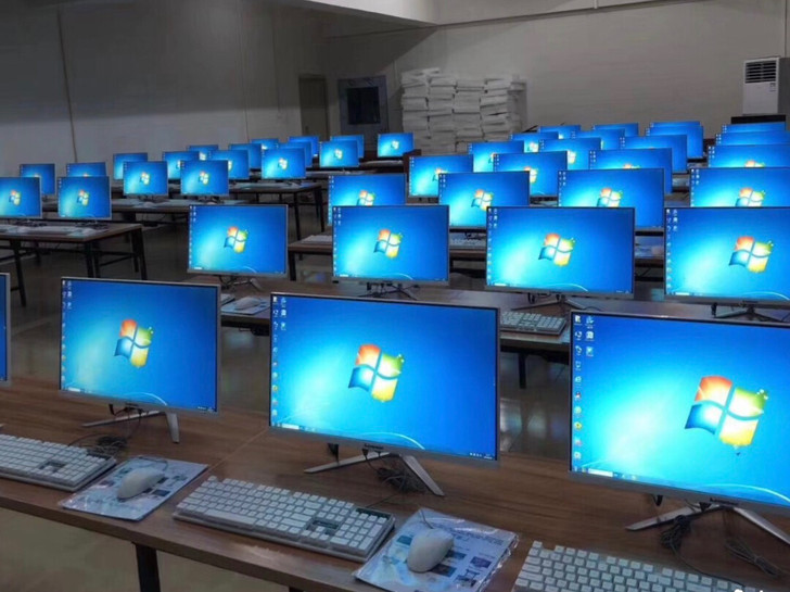 二手电脑转让    整套台式机电脑，联想办...