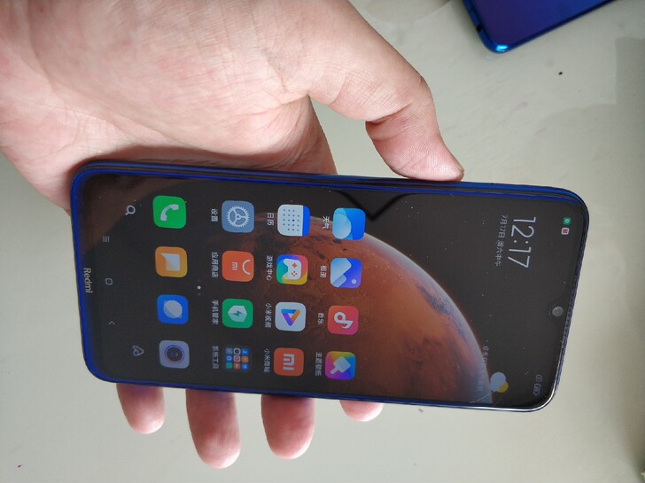 红米note8梦幻蓝手机，4+64～～