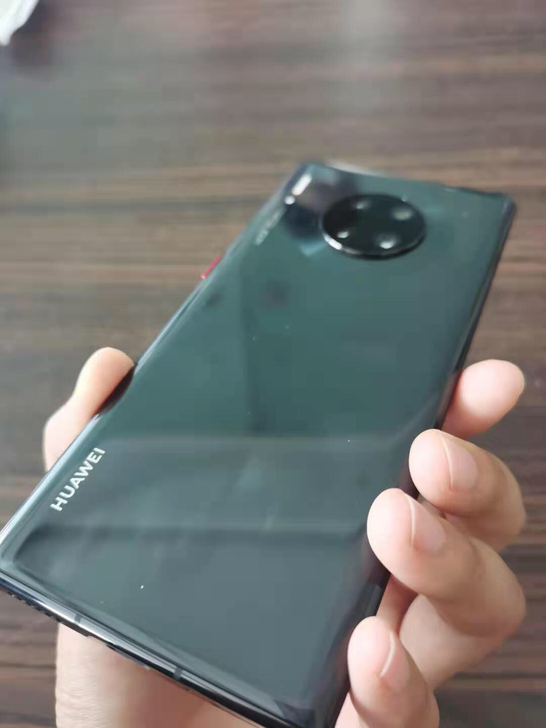 自用Huawei/华为mate30pro，...
