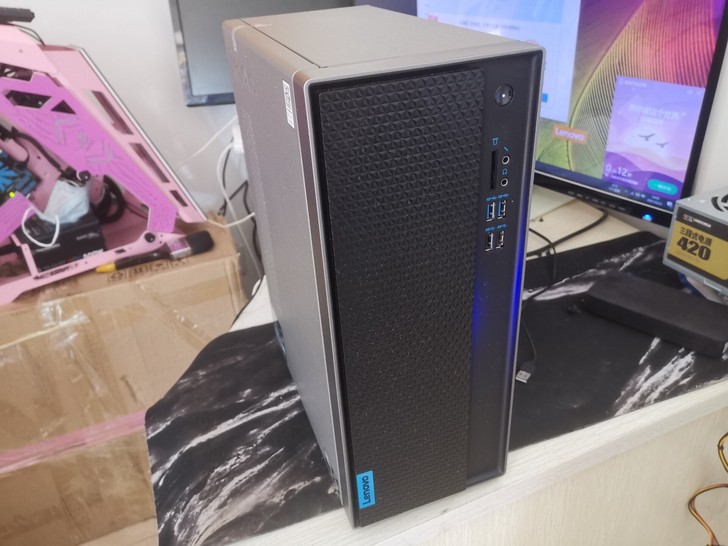 联想品牌机 全新仅开封使用，还有1年保修，...