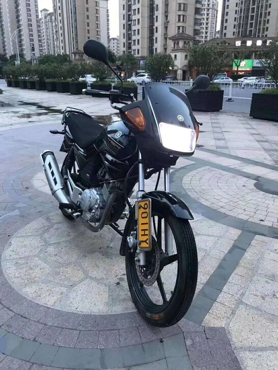 雅马哈天剑125越野摩托车跨骑摩托车