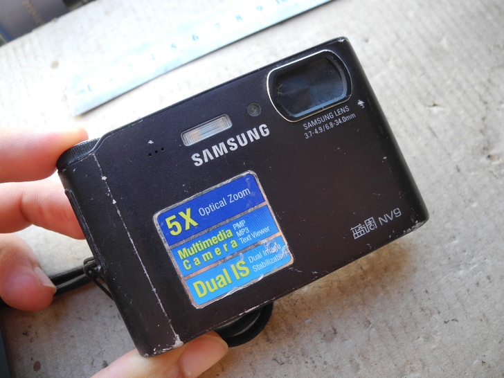 三星蓝调NV9相机