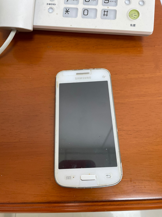 三星移动手机能使用移动和联通。型号SM-G...