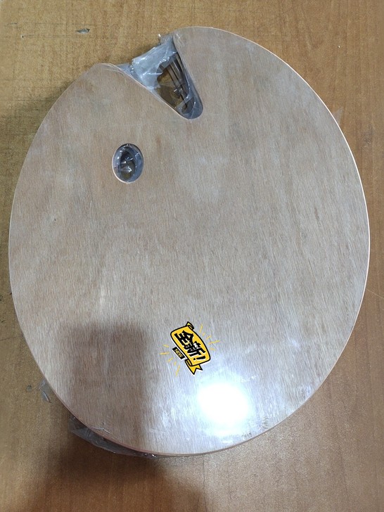 处理木制调色板40Cmx50Cm长方形和椭...