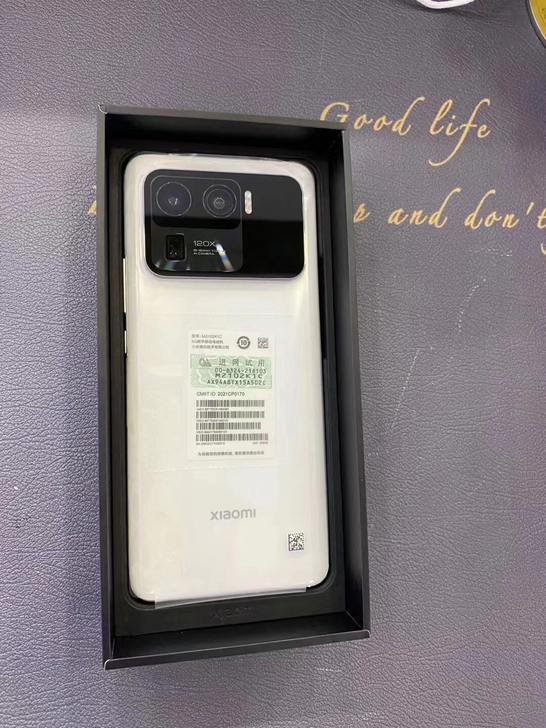 入手小米11Ultra    陶瓷白 8+...