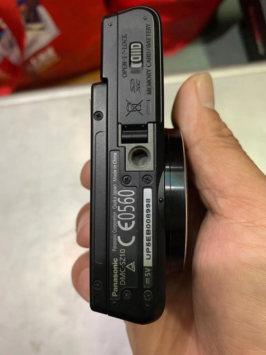 松下sz-10相机,开机正常,成色如图,不...