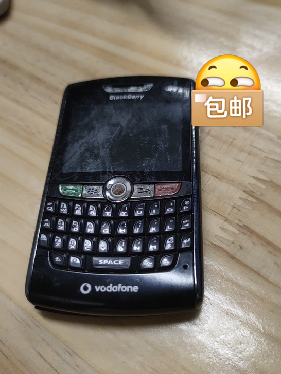 黑莓8800 闲置了好多好多年，充电可以用...