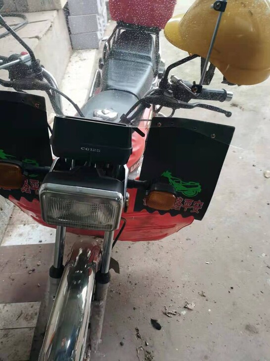 闲置摩托车