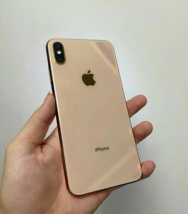 女生自用苹果iPhonexsmax 金色 ...