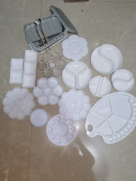 调色盘多种多功能调色盘丙烯颜料调色盘水粉颜...