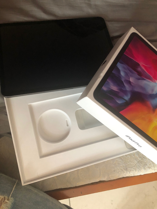 ipad pro2020款256G，买了不...