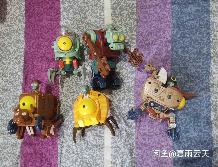 植物大战僵尸玩具 手办 图2和图三有损，图...