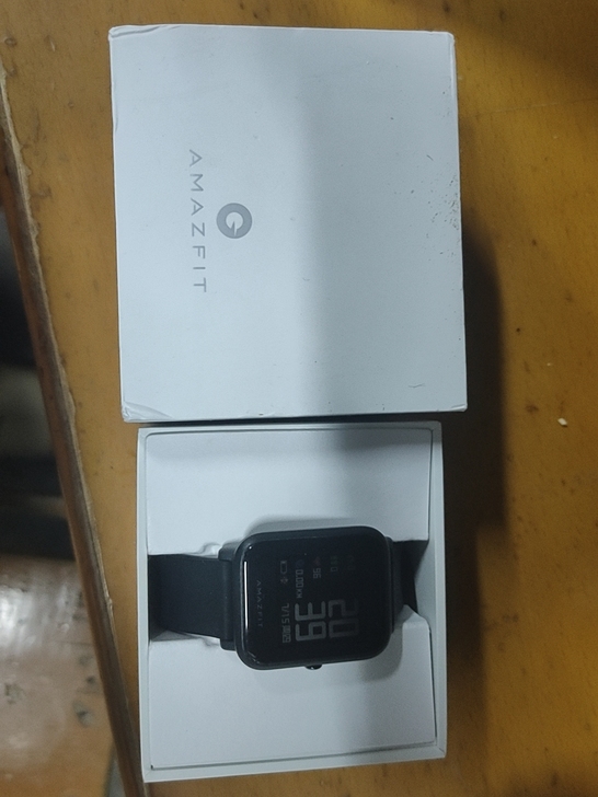 华米运动手表青春版，自定义95新，京东原价...
