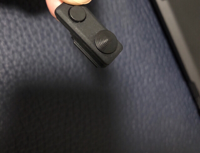 随缘慢收不急，注意是（收）哦，迷你摇杆有的...