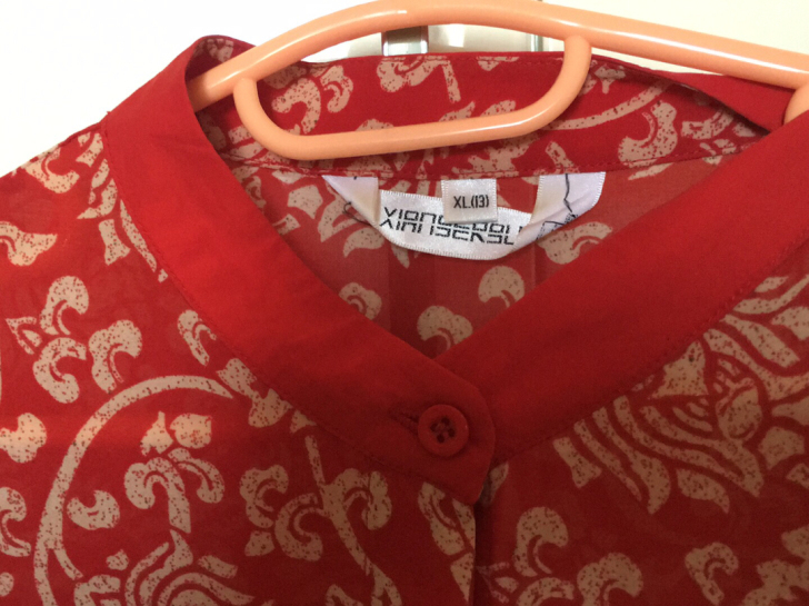 配甩裤很漂亮，穿过2次，很舒服哦！