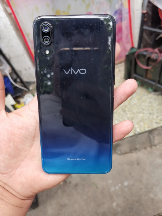 Vivox 23手机屏幕坏了,主板是好的,...