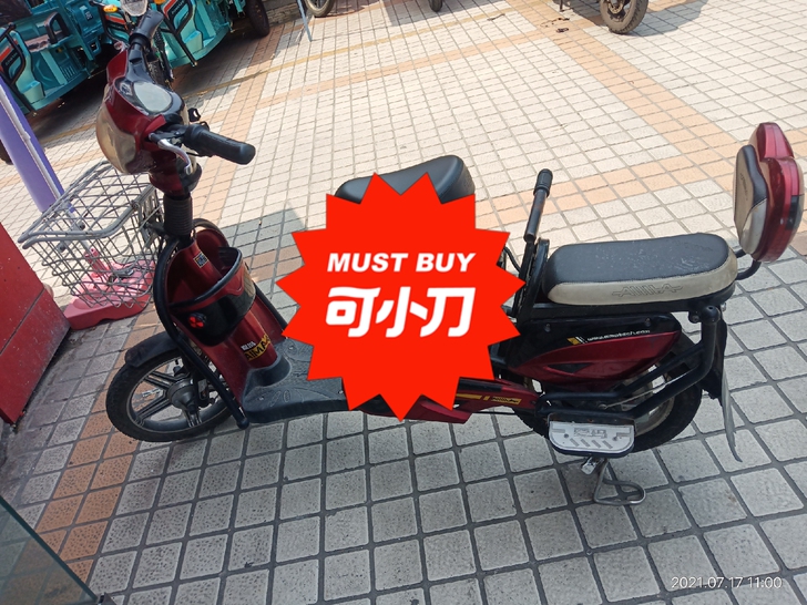 爱玛48伏电动车，带牌出，电池安全新的