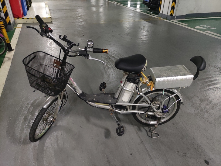 电动车 48V12Ah 全铝车身 续航20...