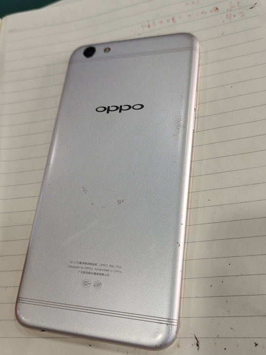 oppo r9splus手机，成色八成新以...