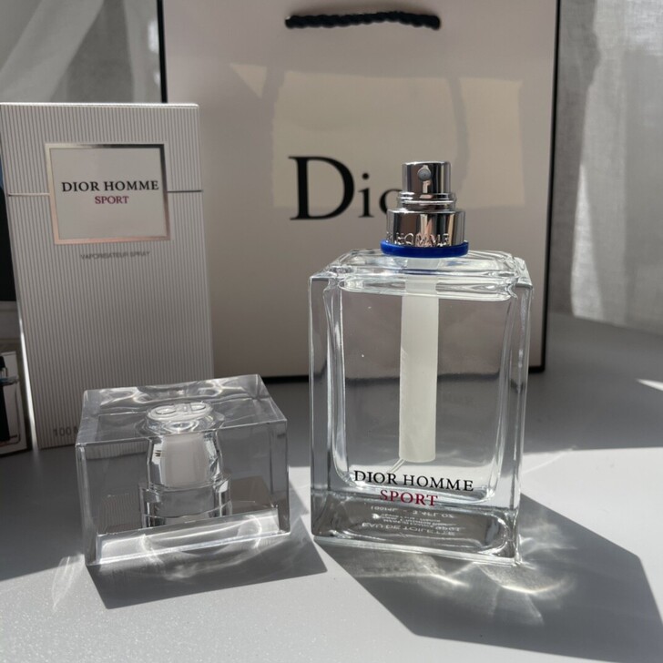 DIOR HOMME SPORT 迪奥桀骜...