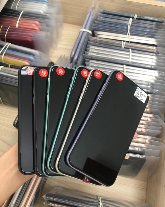 苹果iPhone 11