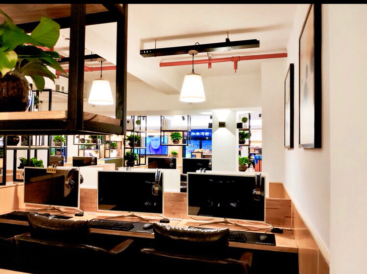 连锁网吧倒闭 台式 电脑主机全套家用组装机...