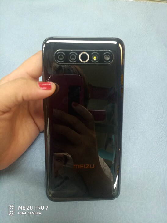 魅族17 pro 8+128G内存