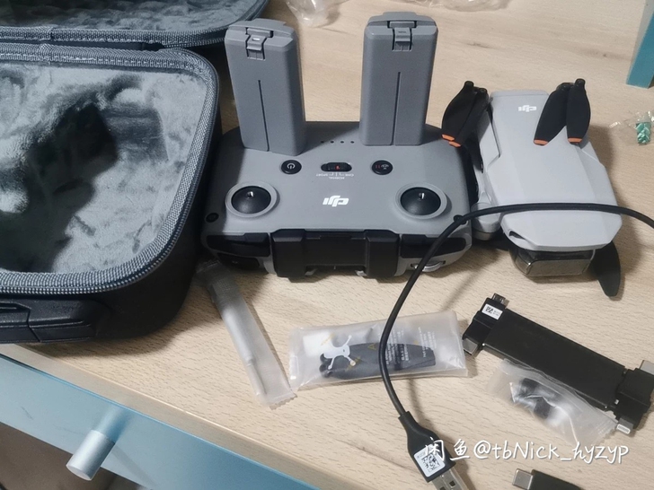 大疆mini2三月份激活双电,起落20次左右