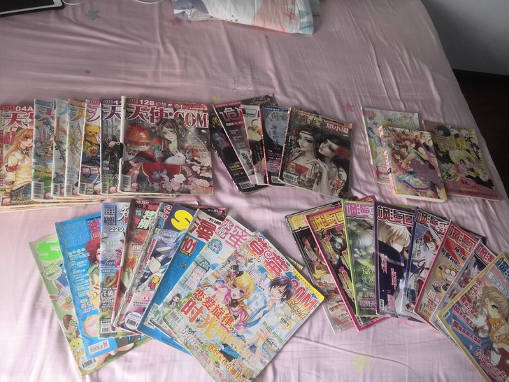 闲置书物言情短片小说漫画书鬼故事书