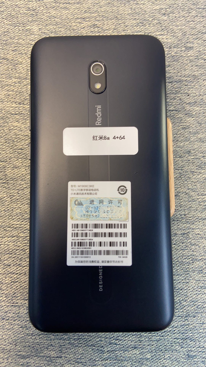 红米8a 4+64g 价格600
